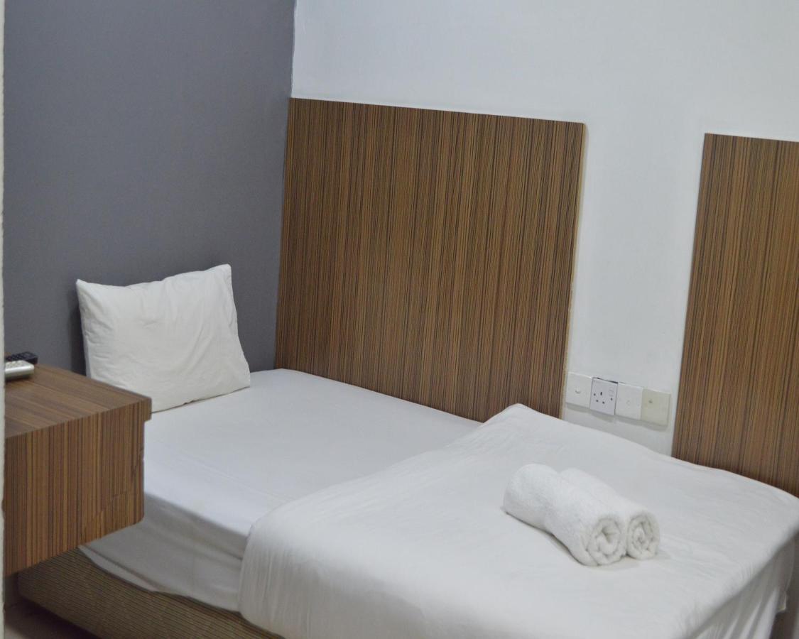 Hotel Pritty Куала-Лумпур Екстер'єр фото